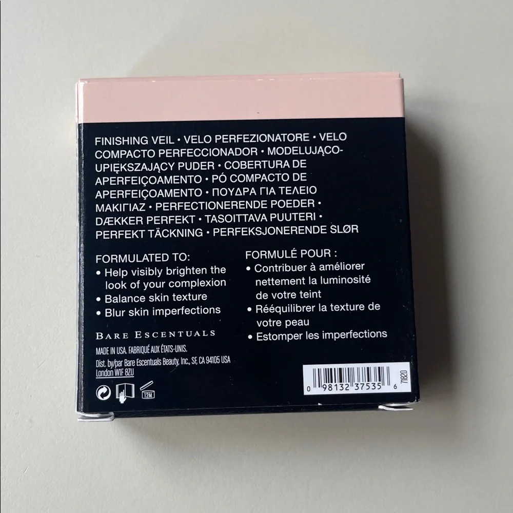 bareMinerals BARESKIN Perfecting Veil in Light to Medium